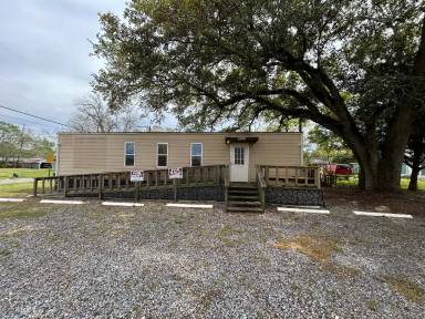 Main picture of 1330 Grand Pointe Ave