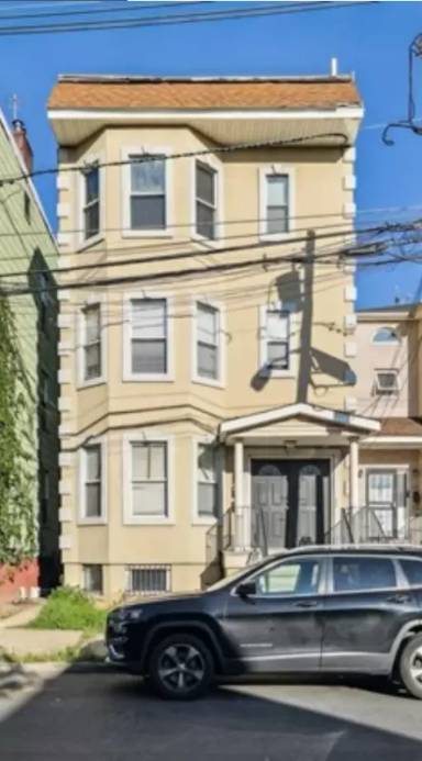 Main picture of 534 S 11th St