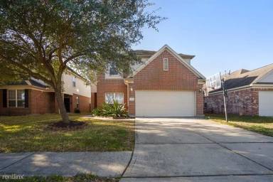 Main picture of 2415 Stiller Ridge Way