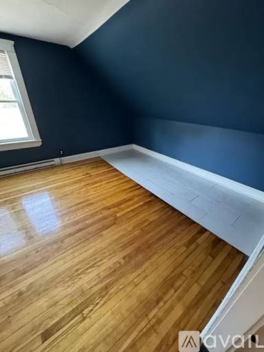 Main picture of 3 Falmouth St