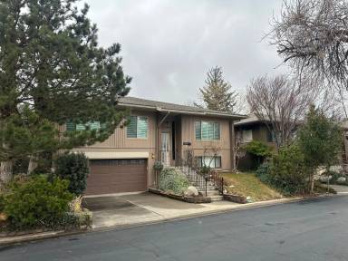 Main picture of 3851 S Eagle Point Dr