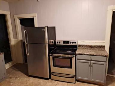 Main picture of 138 Spring St