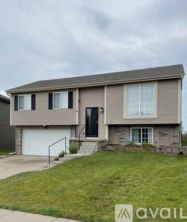 Main picture of 11919 Bauman Ave