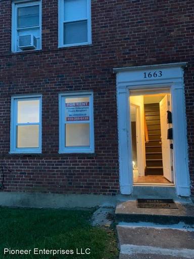 Main picture of 1663 E Cold Spring Ln