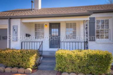 Main picture of 743 S Pittsburg Ave