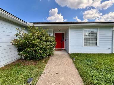 Main picture of 2995 Biloxi Trl