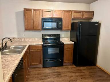 Main picture of 5024 S 34th St