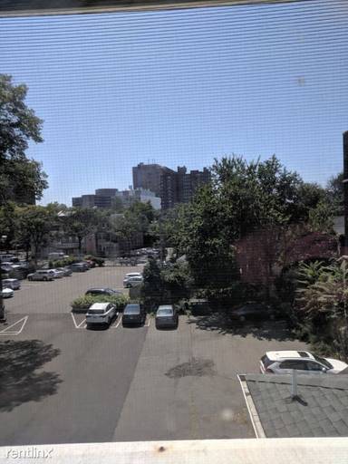 Main picture of 1210 Chapel St