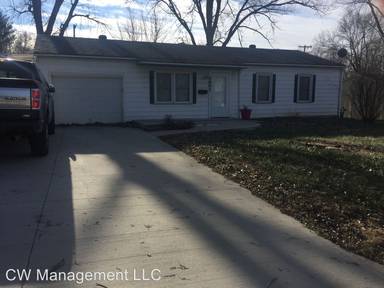 Main picture of 6401 E 153rd St