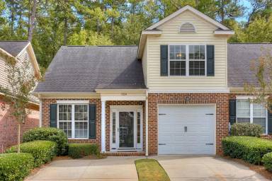 Main picture of 824 Mayo Ln