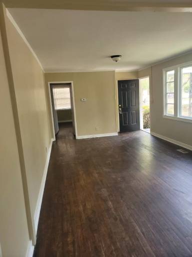 Main picture of 2027 N Harding St