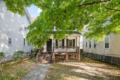 Main picture of 2909 2nd Ave