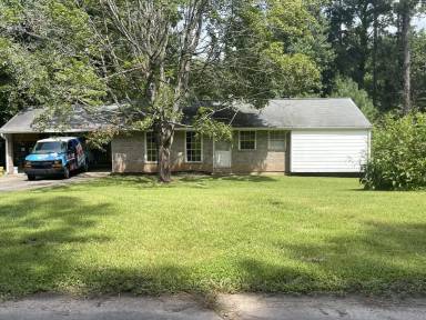 Main picture of 3247 Sir Scott Ct