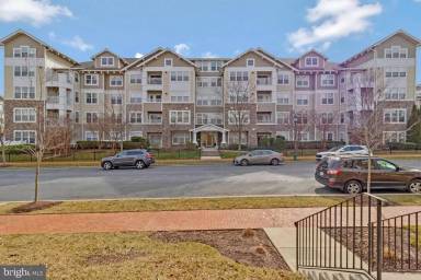 Main picture of 12824 Clarksburg Square Rd