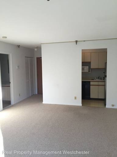 Main picture of 501 N Barry Ave