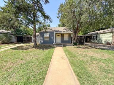 Main picture of 3112 22nd St