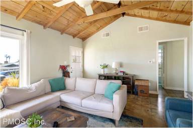 Main picture of 34556 Calle Naranja