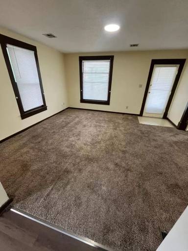 Main picture of 2532 Lakin Ave