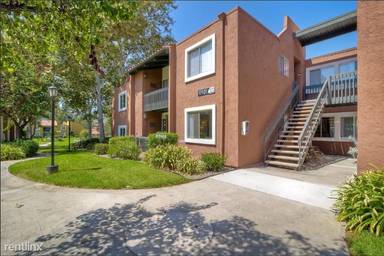 Main picture of 17131 W Bernardo Dr