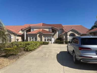 Main picture of 1727 Saint Tropez Ct