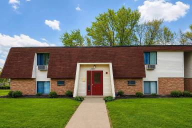 Main picture of 2402 Marquette Rd