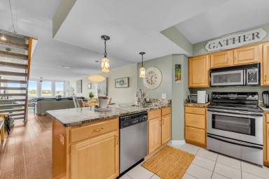 Main picture of 69 W Mariners Cay Dr