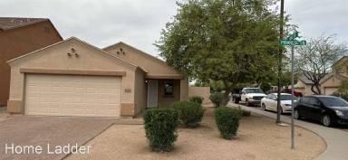 Main picture of 13310 E Primrose Ln