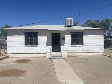 Main picture of 7135 Stiles Dr