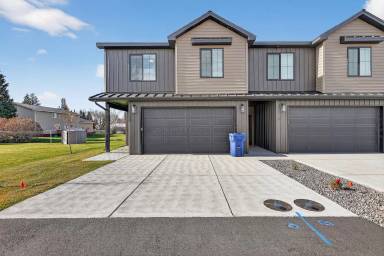 Main picture of 520 N 4th St