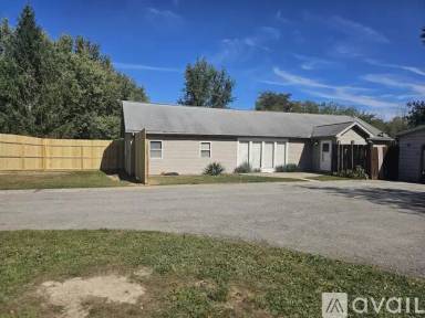 Main picture of 1019 W 150 N