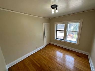 Main picture of 4720 N 37th St