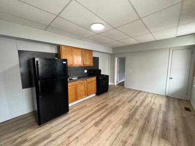 Main picture of 37 N Franklin St