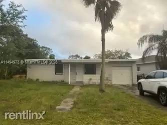 Main picture of 1318 NW 11th St