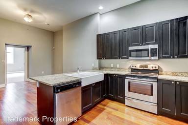 Main picture of 803-805 Cathedral St Apartments
