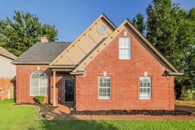 Main picture of 2362 Oak Springs Dr