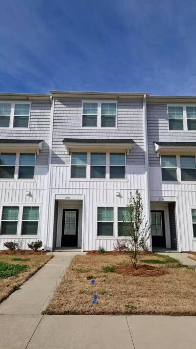 Main picture of Brand New Townhome | 3 BR/3.5BA | 1-Car Garage | Near Downtown Mooresville
