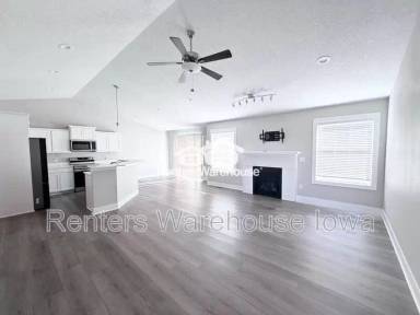 Main picture of 1317 NW 27th St