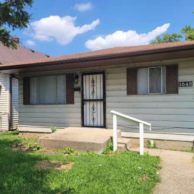 Main picture of 1542 E Gimber St