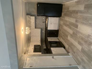 Main picture of 708 Ridgeside Dr