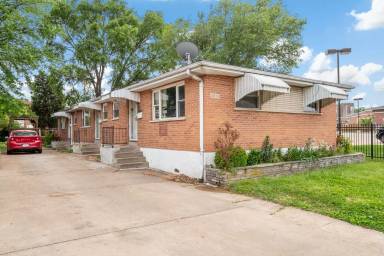 Main picture of 4036 Dunnica Ave