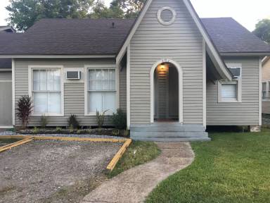 Main picture of 507 Stevenson St