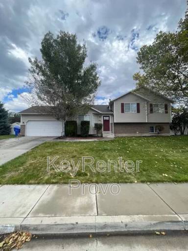 Main picture of 544 N Woods Dr