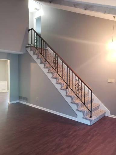 Main picture of 8819 W 77th St