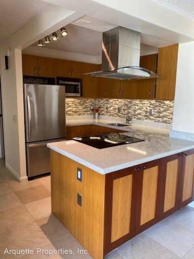 Main picture of 430 Keoniana St Apartments