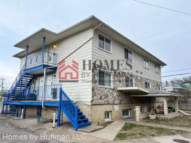 Main picture of 1007 S Lincoln Park Dr