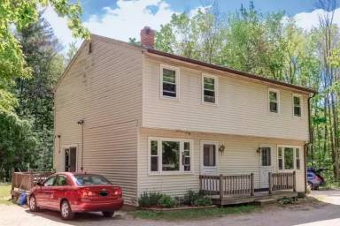 Main picture of 496A E Dunbarton Rd
