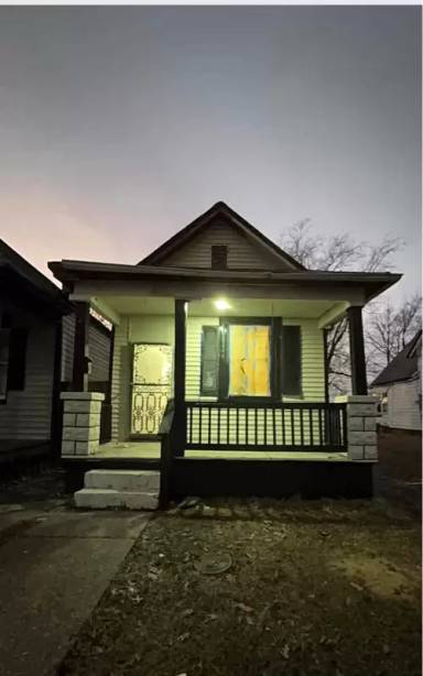 Main picture of 433 S Denby Ave