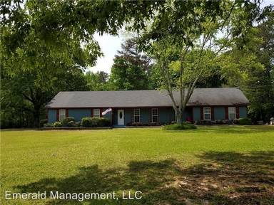 Main picture of 2501 Old Peachtree Rd