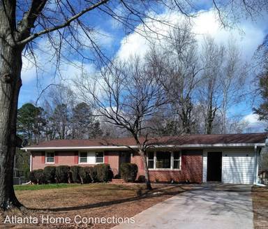 Main picture of 2425 Thrasher Rd