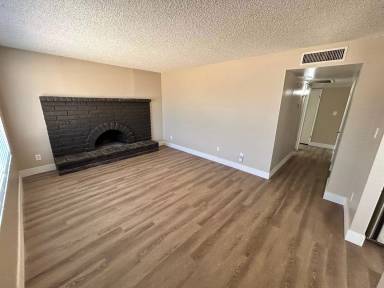 Main picture of 8443 W Glenrosa Ave